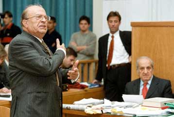 Ένταση και πάλι στα δικαστήρια μεταξύ Γιαννόπουλου – Κατριβάνου – Κεδίκογλου<i>Δεν άντεξε ούτε ο