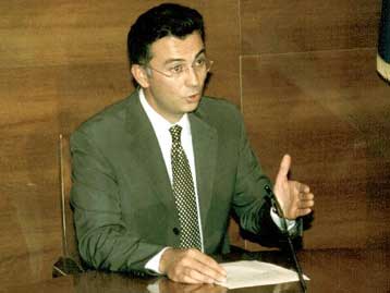 Αντεπίθεση Ρουσόπουλου για τη διαπλοκή <i>Η κυβέρνηση εθελοτυφλεί</i>