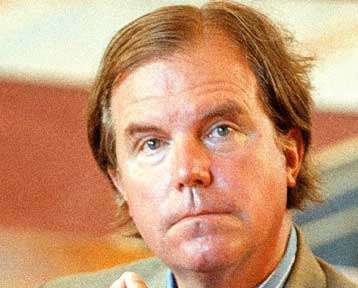 Οι αναπτυσσόμενες χώρες θα κυριαρχήσουν στο Διαδίκτυο, πιστεύει ο Νίκολας Νεγρεπόντε