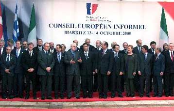 Συμβιβασμό στο ζήτημα της θεσμικής μεταρρύθμισης της ΕΕ βλέπει ο Μοσκοβισί – Τη διεύρυνση δείχνει ο