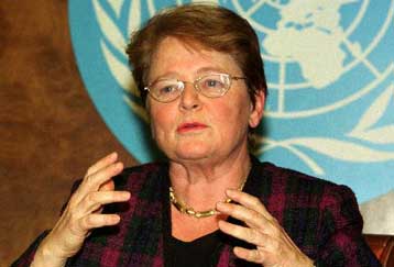 Τον έλεγχο των ιατρικών δικτυακών τόπων προωθεί ο Παγκόσμιος Οργανισμός Υγείας <i>Προτείνει την