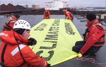 Το φαινόμενο του θερμοκηπίου απειλεί το μέλλον του πλανήτη<i>Στη Χάγη η Διεθνής Διάσκεψη για το