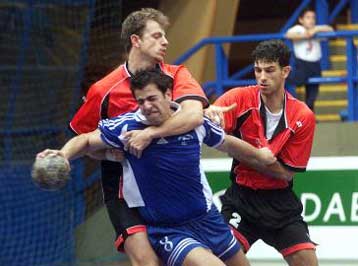 Ο ΒΑΟ πήρε το ντέρμπι των ουραγών στην πέμπτη αγωνιστική της Α1 του χάντμπολ </b>  <i> Τα αποτελ