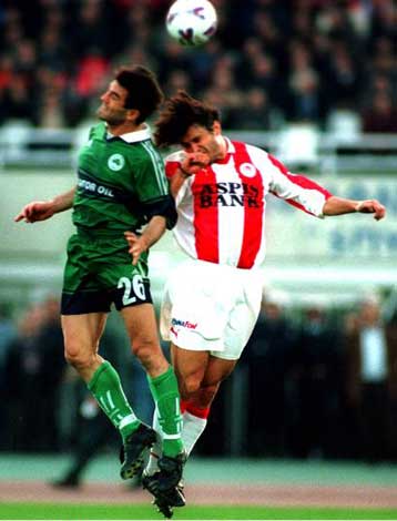 00 στη Λεωφόρο </i>