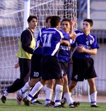 «Τρελό φορτηγό» η πορεία του Αιγάλεω στην Α κατηγορία <i> Τα αποτελέσματα στους πρώτους αγώνες