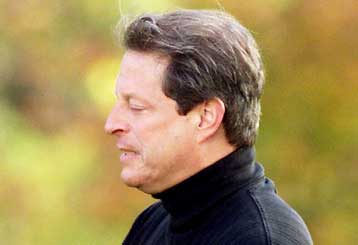 Δεν αναγνωρίζει κανένα αποτέλεσμα πριν από τις 17 Νοεμβρίου ο Γκορ<i>Θρίλερ και στο Νιου Μέξικο<