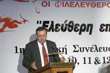 Επιστρέψαμε στην Ελλάδα του οχαδελφισμού</b><i>Σκληρή κριτική στην κυβέρνηση</i>