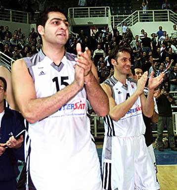 Εισιτήρια αξίας… 15 εκατομμυρίων </b>  <i> Παρουσία φιλάθλων το ντέρμπι ΠΑΟΚ – Παναθηναϊκού