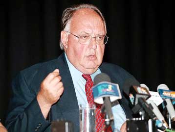 Δεν θα συμβάλω να γίνει και το λιμάνι Λαδάδικα