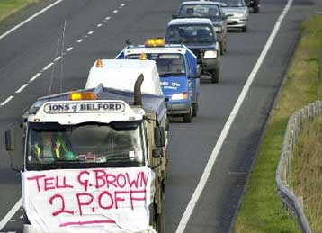 Νέα διαμαρτυρία στη Βρετανία για την υψηλή φορολογία των καυσίμων