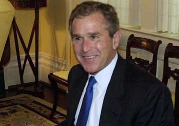 Προβάδισμα 327 ψήφων στον Μπους δίνουν τα ανεπίσημα τελικά αποτελέσματα στη Φλόριντα