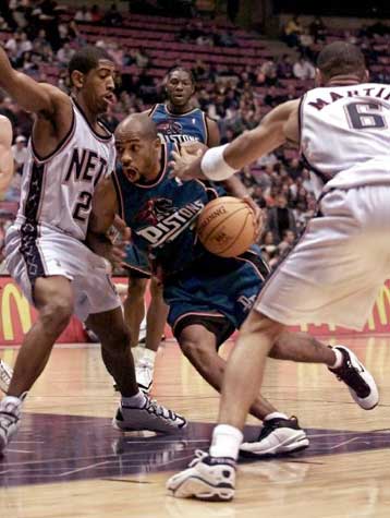 Πού θα σταματήσουν οι Σίξερς; <I>Έσπασαν το ρόδι οι Σικάγο Μπουλς</I>