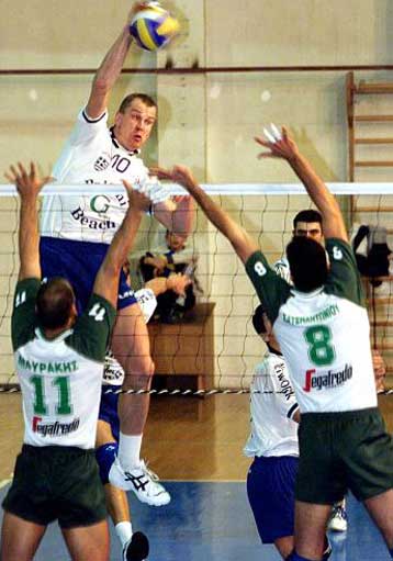 Παραιτήσεις Λεώνη – Αρταβάνη σε ένδειξη διαμαρτυρίας για τη διαιτησία του Ηρακλής – ΠΑΟ