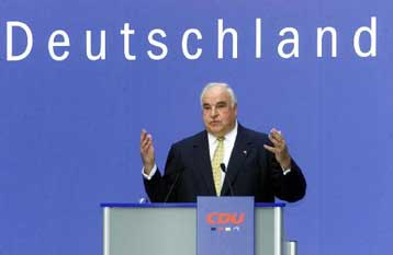 Ο Κολ καταθέτει στην κοινοβουλευτική επιτροπή για το σκάνδαλο πώλησης αρμάτων στη Σ.Αραβία