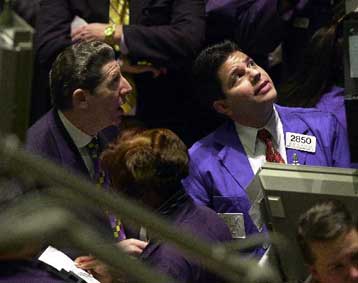 Πτώση στο άνοιγμα της Γουόλ Στριτ και την Πέμπτη