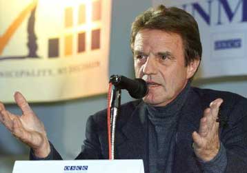 Οι Σέρβοι του Κοσόβου αρνούνται να συμμετάσχουν στην τοπική αυτοδιοίκηση