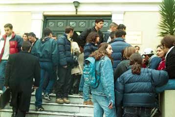 Οι Ευρωπαίοι δικηγόροι ελεύθεροι να ασκούν το επάγγελμά τους στις χώρες της ΕΕ