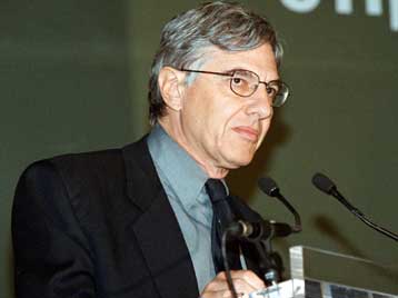 Υπαναχώρηση του ΣΕΒ στο 39ωρο  <I>Αναμονή για τις κινήσεις Γιαννίτση και ΓΣΕΕ</I>