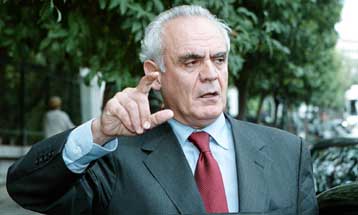 Ανοιχτό αφήνει το ενδεχόμενο να τεθεί θέμα ηγεσίας στο συνέδριο του ΠΑΣΟΚ ο Ακης Τσοχατζόπουλος