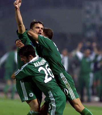 Παναθηναϊκός «θεός» στους «16» του Champions League <i> Διέσυρε τη Γιουβέντους με 3-1 </i>