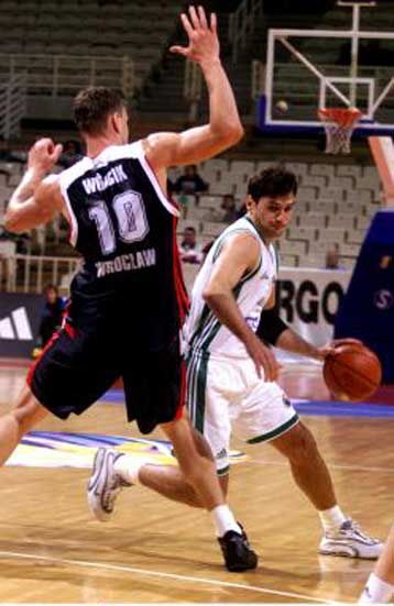 Έχουμε παίκτες για να τρέξουμε</I>