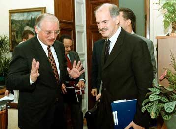 H Τουρκία δεν πληροί τα κριτήρια ένταξης στην ΕΕ<I>Χωρίς αναφορές στα ελληνοτουρκικά το κείμενο