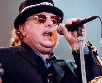 Αναβάλλονται οι συναυλίες του Βαν Μόρισον σε Αθήνα – Θεσσαλονίκη