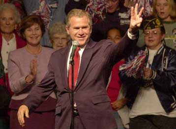 Ακόμη 23 εκλέκτορες κερδίζει ο Τζορτζ Ο. Μπους σε πέντε πολιτείες