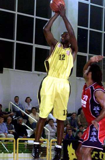 Πρώτη ήττα για το Μαρούσι στο Σαπόρτα, 56-75 από τη Σαλόν στη Γαλλία