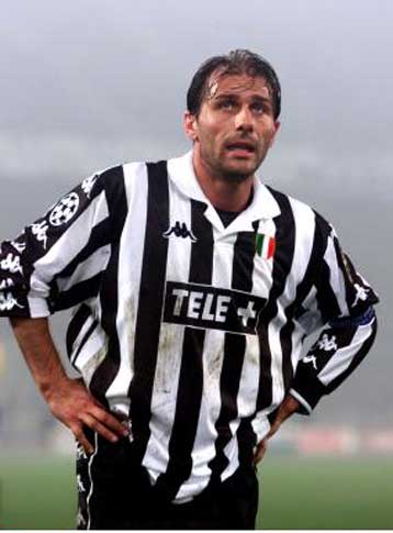 Τραυματίστηκε ο Κόντε<I>Αντσελότι: Δεν περιμένω τίποτα… από το Θεό</I>