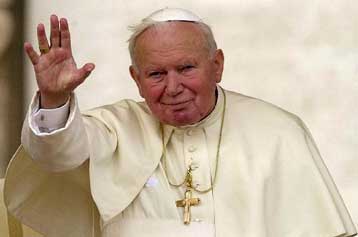 Υπέρ της επίσκεψης του Πάπα στην Ελλάδα τάσσεται μερίδα αρχιερέων<i>Η Ιερά Σύνοδος θα εξετάσει τ