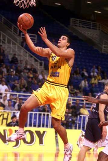 Nόμος οι εντός έδρας νίκες</I>