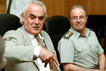 Ένα χρόνο ακόμη Α/ΓΕΕΘΑ ο Μ.Παραγιουδάκης<i>Αριστες οι σχέσεις μου με τον πρωθυπουργό, τονίζει ο