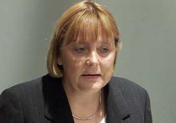 Τη «γερμανοποίηση» των μεταναστών ζητούν οι Χριστιανοδημοκράτες της Γερμανίας