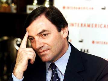 Οι απουσίες προβληματίζουν τον Μπάμπη Τεννέ που σκέφτεται ήδη τον αγώνα με τον Ηρακλή