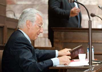 Πρόβλημα στην περιβαλλοντική πολιτική για τα δάση αναγνωρίζει ο Μ.Σταθόπουλος