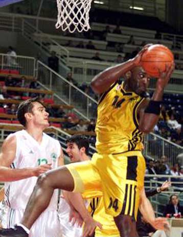 Για το αήττητο στο Κύπελλο Σαπόρτα Αρης και Μαρούσι εν μέσω προβλημάτων<I>Γκέκος αντί Σάκοτα στο