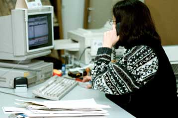 Στην τσιμπίδα της εφορίας οι ανέλεγκτες υποθέσεις  <i> Οι εφοριακοί ζητούν αλλαγή του συστήματος