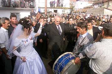 Aποφεύγει να θέσει θέμα ηγεσίας στο ΠΑΣΟΚ ο Ακης Τσοχατζόπουλος<i>Οι Ένοπλες Δυνάμεις μοχλός οικ