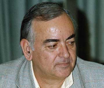 Νέα επίθεση του ΚΚΕ στον ευρωβουλευτή του κόμματος Γιάννη Θεωνά