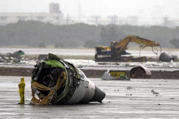 Ανεπαρκή θεωρούν την αποζημίωση της Singapore Airlines οι συγγενείς των θυμάτων της μοιραίας πτήσης