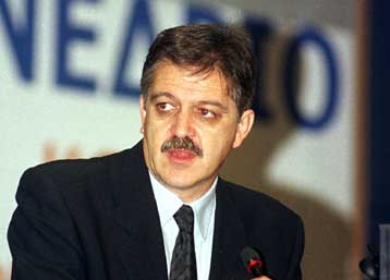 Εγκρίθηκε πρόταση του ΔΣ της ΚΕΔΚΕ<i>Διαφορετικό ψήφισμα από δημάρχους της ΝΔ</i>