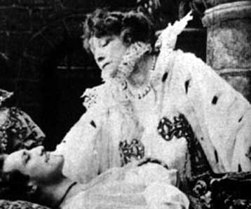 Έκθεση για τη μεγάλη Γαλλίδα ηθοποιό Σάρα Μπερνάρ στο Παρίσι