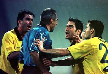 Έπρεπε να χάσουμε και χάσαμε!