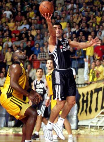 Ηγέτης ο Λιαδέλης οδήγησε τον ΠΑΟΚ στο 70-65 επί του Αρη