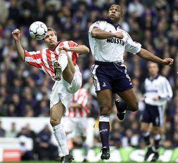 Συνεχίζουν ακάθεκτες Μάντσεστερ Γιουνάιτεντ και Αρσεναλ στην premier league