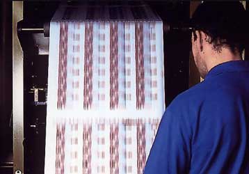 Πρώτη η Ελλάδα στην ΕΕ σε δαπάνες αποπληρωμής τόκων του δημόσιου χρέους