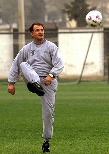 Με υβριστικά συνθήματα εναντίον του Γιώργου Μπατατούδη αντέδρασαν οι φίλαθλοι του ΠΑΟΚ