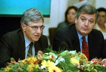 Με αιχμή το 38ωρο η συμβιβαστική πρόταση της κυβέρνησης για το εργασιακό  <I>Έρευνα της Metron A