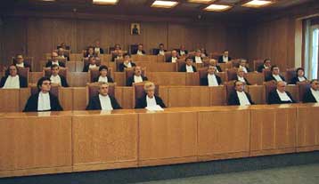 Νόμιμη η μετατροπή της ΔΕΗ σε ΑΕ, αποφάνθηκε το Συμβούλιο της Επικρατείας